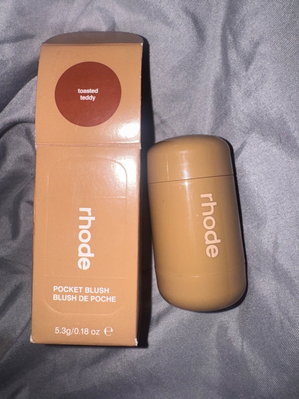 Rhode blush - Picture 2 of 2